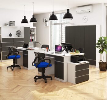 Moderný Písací stôl ANDOR: Spojenie bielej elegancie a capuccino lesku Predstavujeme ANDOR - písací stôl, ktorý kombinuje dizajn, funkčnosť a kvalitu. Navrhnutý s dôrazom na moderný vzhľad a praktickosť, tento stôl sa stane skvostným doplnkom vašej detskej izby, kancelárie či pracovne.  Dimenzia: Priestranný rozmer 77 x 135 x 50 cm ponúka dostatok pracovnej plochy a zároveň sa zmestí aj do menších miestností. Materiál: LTD zaručuje vysokú odolnosť a dlhú životnosť produktu. Farba:  Svieža biela v kombinácii s elegantným capuccino leskom prináša do miestnosti nádych luxusu. Vybavenie: Dve zásuvky pre úložný priestor a výsuvná doska na klávesnici zvyšujú praktickosť a pohodlie používania.  Štýl: Moderné a dizajnové línie tohto stola reflektujú aktuálne trendy v nábytkovom dizajne. Dekor: Lesklý povrch podčiarkuje elegantný vzhľad a pridáva na rafinovanosti. Počet políc: Päť políc poskytuje dostatok miesta na uskladnenie kníh, dokumentov alebo dekoratívnych predmetov.  Stôl ANDOR je viac ako len nábytkový kus. Je to kombinácia štýlu a funkčnosti, ktorá premení vašu izbu na produktívne a zároveň esteticky príťažlivé miesto.
