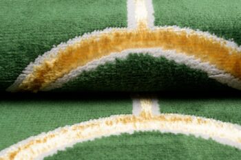 Moderný zelený koberec s jedinečným zlatým vzorom Šírka: 160 cm | Dĺžka: 220 cm