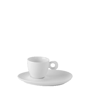 Podšálka pod Mocca šálku v trojuholníkovom tvare v bielom štruktúrovanom prevedení je súčasťou kolekcie štruktúrovaného porcelánu z konceptu Flow. Povrchová úprava tohto porcelánu je kombináciou lesklej a matnej farby, vďaka čomu je vytvorený mimoriadne zaujímavý dizajn, ktorý spolu s ostatnými kúskami tejto kolekcie a príbormi s dekorovanými rúčkami ponúka netradičné možnosti v rámci stolovania.