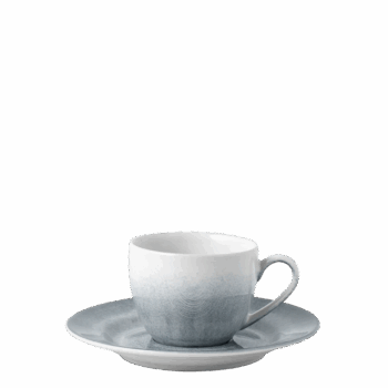 Vychutnajte si espresso v štýlovej šálke v chladných sivomodrých odtieňoch. Set Vulcano má umelecký remeselný nádych a pri servírovaní zaujme na prvý pohľad. Ak chcete vniesť do vychutnávania kávy tvorivého ducha, siahnite po tejto jedinečnej keramike, ktorá v sebe nesie odkaz na tajomný svet prírody. Set obsahuje: 4x mokka šálka 90ml 4x podšálka 12.5cm