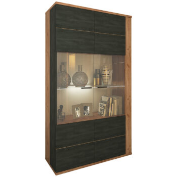 Nenechajte si ujsť majestátnu dvojdverovú vitrínu ARDAL TC-2D! Rozmery vitríny sú (ŠxHxV): 95,1x39,6x167,5 cm. Táto štýlová vitrína patrí do kolekcie Ardal, ktorá oplýva svojou vysokou kvalitou a znamenitým dizajnom. Útulná farba craft tobacco pôsobí veľmi upokojujúco a v kombinácii s tmavšou…