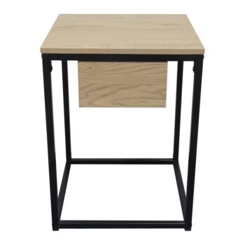 Príručný stolík Navaro Typ 3 v elegantnej kombinácii čiernej a dubu je ideálnym doplnkom pre moderné interiéry. Tento štýlový kus nábytku od značky KONDELA sa vyznačuje hranatým tvarom, ktorý dodáva priestoru sofistikovaný vzhľad. S rozmermi 45 cm na šírku, 45 cm na hĺbku…