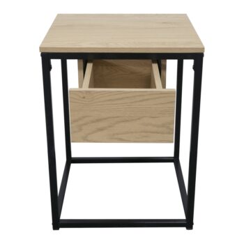 Príručný stolík Navaro Typ 3 v elegantnej kombinácii čiernej a dubu je ideálnym doplnkom pre moderné interiéry. Tento štýlový kus nábytku od značky KONDELA sa vyznačuje hranatým tvarom, ktorý dodáva priestoru sofistikovaný vzhľad. S rozmermi 45 cm na šírku, 45 cm na hĺbku…