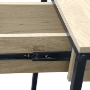 Príručný stolík Navaro Typ 3 v elegantnej kombinácii čiernej a dubu je ideálnym doplnkom pre moderné interiéry. Tento štýlový kus nábytku od značky KONDELA sa vyznačuje hranatým tvarom, ktorý dodáva priestoru sofistikovaný vzhľad. S rozmermi 45 cm na šírku, 45 cm na hĺbku…