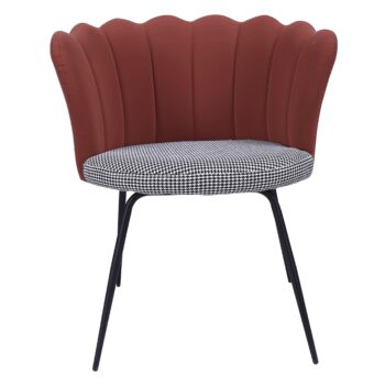 Predstavujeme vám dizajnové kreslo Nelin, ktoré je ideálnym doplnkom pre váš interiér. Toto klasické kreslo vyniká svojím moderným vzhľadom a ponúka farebné prevedenie v kombinácii čiernobielej, hnedej a čiernej farby. Jeho elegantný dizajn sa hodí do rôznych typov interiérov, či už preferujete…