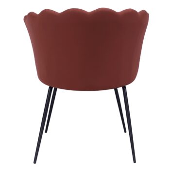 Predstavujeme vám dizajnové kreslo Nelin, ktoré je ideálnym doplnkom pre váš interiér. Toto klasické kreslo vyniká svojím moderným vzhľadom a ponúka farebné prevedenie v kombinácii čiernobielej, hnedej a čiernej farby. Jeho elegantný dizajn sa hodí do rôznych typov interiérov, či už preferujete…