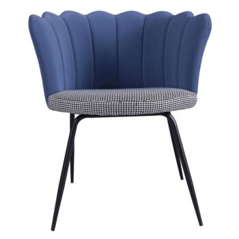 Dizajnové kreslo Nelin je skvelou voľbou pre tých, ktorí hľadajú moderný a štýlový doplnok do svojho interiéru. Toto klasické kreslo vyniká svojím elegantným vzhľadom, ktorý kombinuje čiernobielu, modrú a čiernu farbu. Je vyrobené z kvalitných materiálov ako látka, ekokoža a kov, čo zaručuje…