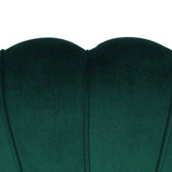 Predstavujeme vám elegantnú dvojsedačku Noblin v smaragdovej farbe, ktorá sa stane skvostom vášho interiéru. Táto moderná pohovka je navrhnutá tak, aby priniesla do vášho domova štýl a pohodlie. Jej zamatový poťah v kombinácii so zlatými detailmi vytvára luxusný vzhľad, ktorý…