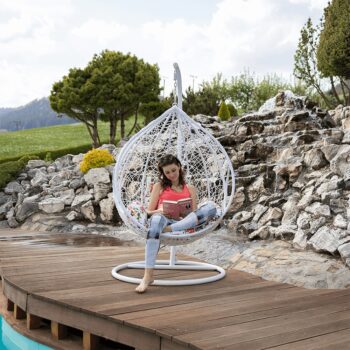 KONDELA Noela New závesné hojdacie kreslo biela / vzor kvety – Obrázok 3