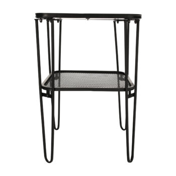 Príručný stolík Noras v elegantnej kombinácii čiernej a dubovej farby je ideálnym doplnkom pre moderné interiéry. Tento štýlový kus nábytku od značky KONDELA sa vyznačuje jednoduchým, no zároveň sofistikovaným dizajnom, ktorý zaujme na prvý pohľad.