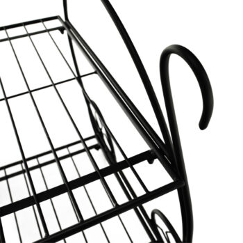 Podstavec pod kvetináč Odrio v elegantnej čiernej farbe je ideálnym doplnkom pre váš interiér. Tento moderný stojan, vyrobený z kvalitného kovu, ponúka nielen estetický vzhľad, ale aj praktickosť a stabilitu. S rozmermi 66 cm na šírku, 35 cm na hĺbku a 63 cm na výšku poskytuje dostatok priestoru…