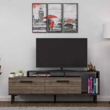 TV stolík ORIN - Štýlový doplnok pre vašu obývaciu izbuZoznámte sa s ORIN, moderným TV stolíkom, ktorý prináša ideálnu kombináciu elegancie a praktickosti. Tento stolík je perfektnou voľbou pre vašu obývačku, kde sa stane nielen praktickým, ale aj estetickým prvkom interiéru. /p>Typ tovaru: TV stolíkMateriál: LTDRozmer: 54 x 150 x 29,6 cmFarba: orechVybavenie: skrinka a regálPočet dvierok: 2Úchytky: plastHrúbka materiálu: 18 mmDodatočné informácie: Dodávame v demonte, plastové nožičkyORIN ponúka priestrannú skrinku a regál, ktoré vám poskytnú dostatok miesta na uloženie elektroniky, kníh alebo dekorácií. S kvalitným spracovaním a moderným dizajnom je tento TV stolík skvelou voľbou pre každú domácnosť.