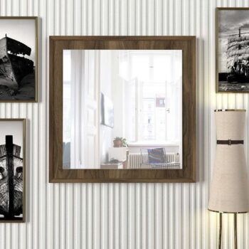 Zrkadlo OSKARŠtýlové a elegantné zrkadlo OSKAR je perfektným doplnkom pre vašu obývaciu izbu, predsieň alebo spálňu. Toto moderné zrkadlo je vyrobené z kvalitných materiálov LTD a skla, čo zaisťuje jeho dlhú životnosť a atraktívny vzhľad.Rozmer: 61.2 x 61.2 x 1.8 cmMateriál: LTD a skloFarba: OrechHrúbka materiálu: 18 mmDodatočné informácie: Dodávame v demonteZrkadlo OSKAR vyniká svojim elegantným dizajnom v orechovej farbe, ktorý dodá každému interiéru nádych sofistikovanosti. Kvalitné spracovanie a čisté línie tohto zrkadla ho robia ideálnym doplnkom pre moderné domácnosti.Neváhajte a kúpte si zrkadlo OSKAR ešte dnes. Tento štýlový a funkčný doplnok pridá vášmu domovu eleganciu a praktickosť v jednom!