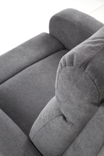 Príjemné chvíle plné odpočinku Vám s otvorenou náručou ponúka relaxačné kreslo OSLO 1S. Tak sa pohodlne usaďte a vychutnávajte si relax pri počúvaní hudby, čítaní knihy či pozeraní televízie alebo iných Vášmu srdcu blízkych činnostiach. Kreslo je odeté do kvalitnej látky v sympatickom prevedení…