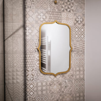 Predstavujeme vám elegantné zrkadlo na stenu Ouso v zlatej farbe, ktoré sa stane skvostným doplnkom vášho interiéru. Toto moderné zrkadlo od značky KONDELA je navrhnuté tak, aby prinieslo do vašej domácnosti nádych luxusu a štýlu. Jeho nepravidelný tvar a svetlá zlatá farba dodávajú priestoru…