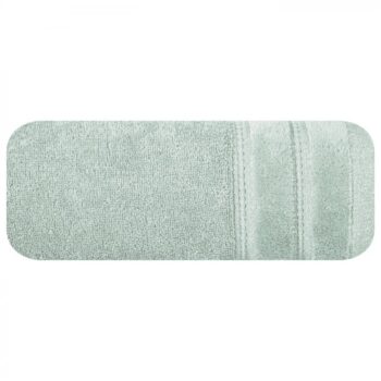 Osuška GLORY v jemnej zelenej farbe, s velúrovým okrajom a lesklou niťou Šírka: 50 cm | Dĺžka: 90 cm