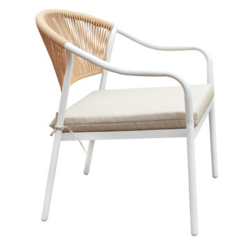 Predstavujeme vám záhradný nábytok z umelého ratanu Palny v elegantnej kombinácii bielej a béžovej farby. Tento moderný set je ideálnym riešením pre vašu záhradu, terasu alebo balkón, kde poskytne pohodlné sedenie až pre štyri osoby. Vďaka svojmu hranatému tvaru a svetlým farbám…