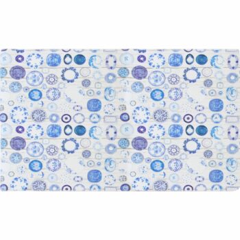 Milujete tradičnú modranskú keramiku? S kobercom PARLIN budete mať jej nádych priamo doma. Veľmi zaujímavý dizajn v podaní kombinácie modrej s krémovou robí z tohto koberca unikátny kúsok. Výrazný vzor, ktorý ho zdobí určite neunikne ani jednému pohľadu. Vyrobený je zo 100% polyestera, ktorý mu…