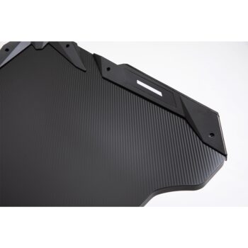 PC stolík JADIS Vám bude vyhovovať po praktickej stránke i po tej estetickej. Svojím jednoduchým čiernym prevedením sa stáva ideálnym kandidátom do každej pracovne i študentskej izby. Nejde o obyčajný stolík, Jadis je herný stolík, ktorý spolu s hráčskym kreslom vytvorí komfortný kútik pre každého…