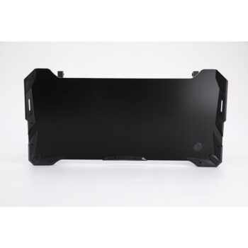 PC stolík JADIS Vám bude vyhovovať po praktickej stránke i po tej estetickej. Svojím jednoduchým čiernym prevedením sa stáva ideálnym kandidátom do každej pracovne i študentskej izby. Nejde o obyčajný stolík, Jadis je herný stolík, ktorý spolu s hráčskym kreslom vytvorí komfortný kútik pre každého…