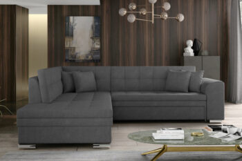 Sedačka PENNY patrí medzi moderné rohové sedačky. Štýlový dizajn v sebe spája rovné línie, zjemnené zaoblením opierok rúk a chrbta. Elegantné prešívanie vytvára vzor na sedacej aj opierkovej časti. Celkový vzhľad dopĺňajú dekoračné vankúšiky, ktoré sú súčasťou sedačky. Tento dominantný kúsok nábytku rozžiari celú miestnosť a stane sa jej neoddeliteľnou súčasťou. Vďaka možnosti rozkladu si vytvoríte spaciu plochu 200 x 126 cm, vhodnú na príležitostné spanie. Dolphinmechanizmus zabezpečí jednoduchú manipuláciu pri rozklade sedačky. Sedačka je vyrobená v kombinácii vlnovcovej pružiny a PUR peny. Touto kombináciou získate maximálne pohodlie pre sedenie či leňošenie. Hustota peny sedacej časti je T3030, hustota peny opierok je T2542.Sedačka je vyrobená v ľavom prevedení rohu. Je celočalúnená, vhodná aj na umiestnenie v priestore. Na čalúnenie je použitá kvalitná látka Soro 93. Celkové rozmery (š/v/h): 260 x 80 x 205cm. Hĺbka sedenia 58 cm, výška sedenia 40 cm.V našej ponuke nájdete túto sedačku aj v opačnom prevedení rohu ako aj v ďalších módnych a štýlových farbách.  