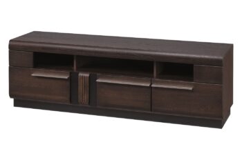 Ponúkame Vám exkluzívnu kolekciu nábytku PORTORIKO, z ktorej si dokážete zariadiť elegantnú spálňu, jedáleň či obývacia izbu. Jej súčasťou je štýlová RTV skrinka s troma šuplíkmi PORTORIKO 25.Dizajnové prevedenie nábytku zvýrazňuje efektné 3D riflovanie na dekoračných lištách, ktoré je kombinované s elegantným čiernym sklom. Skrinka je vyrobená z vysoko kvalitných materiálov. Korpus je z prírodnej dýhy, predné časti nábytku sú z dubového masívneho dreva. Úchytky sú kovové. Rozmery (š/v/h):  160 x 51 x 42 cm. Farba: dub čokoládový/čierne sklo.Luxusný sektorový nábytok PORTORIKO sa stane ozdobou Vašej domácnosti. Pre zariadenie štýlovej spálne, obývacej izby alebo jedálne si môžete vybrať z viacerých samostatných elementov PORTORIKO. V našej ponuke nájdete aj farebné prevedenie dub antický.Dodávame zmontované.