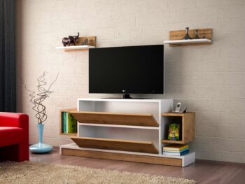 Predstavujeme POWER, obývaciu stenu, ktorá prináša do vašej obývačky eleganciu a moderný dizajn. Táto štýlová zostava v kombinácii bielej a orechovej farby je navrhnutá tak, aby poskytovala praktické a estetické riešenie pre vaše multimediálne zariadenia a ďalšie potreby.Detailné špecifikácieTyp tovaru: Obývacia stenaMateriál: Kvalitná LTD s hrúbkou materiálu 18 mm, zaisťujúca odolnosť a dlhú životnosť.Rozmery:TV stolík: 134 x 29.5 x 57.5 cm2x nástenná polica: 40 x 14.5 x 14.5 cmFarba: Elegantná kombinácia bielej a orechovej, ktorá dodáva priestoru moderný a príjemný vzhľad.Vybavenie: Regálka poskytujúca dostatok úložného priestoru pre elektroniku, knihy alebo dekorácie.Dodatočné informácie: Produkt je dodávaný v demontovanom stave, čo uľahčuje transport a montáž.Obývacia stena POWER je ideálnou voľbou pre tých, ktorí hľadajú moderný a funkčný nábytok s elegantným vzhľadom. Jej kombinácia bielej a orechovej farby a minimalistický dizajn prinášajú do vášho domova sviežosť a moderný štýl, zatiaľ čo poskytujú dostatok úložného priestoru pre všetky vaše potreby.