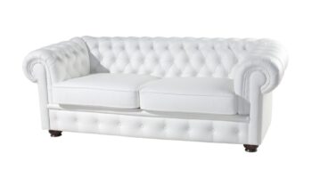 Trojsedačka CHESTERFIELD vyniká svojím nevšedným dizajnom a jedinečným spracovaním. Futuristický a moderný vzhľad umocňuje dekoratívne prešitie. Rozmery trojsedačky sú (ŠxHxV): 200x90x72 cm. Vnútro sedacej časti tvoria pružiny Bonellového typu, ktoré zabezpečujú kvalitné, komfortné a dlhodobo…