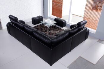 Rohová sedačka ENZO L si získa srdcia aj tých náročnejších zákazníkov! Luxusný a elegantný vzhľad urobí z Vašej obývacej izby miesto plné noblesy, poriadku a elegancie. Sedačka je na výber v ľavom aj v pravom prevedení. Dve nastaviteľné opierky hlavy sa postarajú o dokonalý komfort, kovové…
