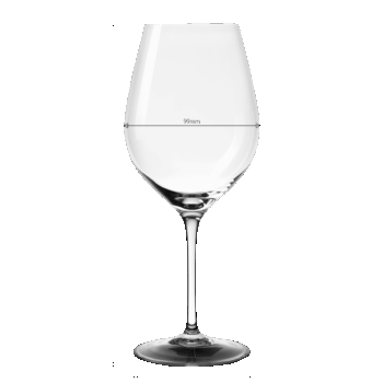 Poháre Optima majú guľatejšie dno, čo umožňuje buketu nápoja rozvinúť sa naplno. Zaujmú vás na nich aj tenšie stopky či elegantné prevedenie. Sú vyrobené z krištáľového skla META Glass®. META Glass® je registrovaná ochranná známka spoločnosti Sola Switzerland EU.