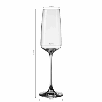 Ozdobte si stôl dizajnovo krásnymi pohármi na šampanské 21st Glas Lunasol. Majú netradičný tvar a laserom orezaný okraj. Očaria vás ich výnimočné vlastnosti, ako napríklad krištáľovo čistý lesk, možnosť umývať ich v umývačke riadu bez výčitiek alebo vysoká odolnosť voči nárazom. Poháre sú vyrobené z krištáľového skla META Glass®. META Glass® je registrovaná ochranná známka spoločnosti Sola Switzerland EU. Sklo META Glass® sa postará o to, aby ste si výrobky z neho vychutnávali bez obmedzení.