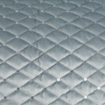 Prešívaný velúrový prehoz na posteľ svetlo modrej farby Šírka: 170 cm | Dĺžka: 210 cm Šírka: 170 cm | Dĺžka: 210 cm