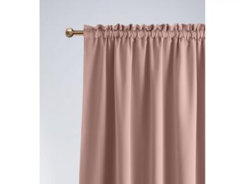 Púdrovo ružový zatemňujúci záves na riasiacu pásku 140 x 250 cm