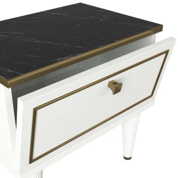 Nočný stolík RAVEN NPredstavujeme vám luxusný nočný stolík RAVEN N, ktorý prinesie do vašej spálne nádych elegancie a sofistikovanosti. Tento stolík je nielen štýlový, ale aj praktický, čo z neho robí ideálny doplnok pre váš odpočinkový priestor.Špecifikácia produktu:Typ tovaru: Nočný stolíkVhodné do miestnosti: SpálňaMateriál: LTDRozmer: 50 x 47,2 x 34,8 cmFarba: Biela + mramorVybavenie: Výklopná skrinkaŠtýl: LuxusnéPočet dverí, dvierok: 1 dverovéHrúbka materiálu: 18 mmDodatočné informácie: Dodávame v demonte.Nočný stolík RAVEN N sa vyznačuje moderným a luxusným dizajnom, ktorý kombinuje bielu farbu s elegantným mramorovým vzorom. Výklopná skrinka poskytuje dostatok úložného priestoru pre vaše knihy, časopisy či iné nevyhnutnosti, ktoré chcete mať po ruke. LTD materiál s hrúbkou 18 mm zaručuje pevnosť a dlhú životnosť stolíka.Elegantný a funkčný nočný stolík RAVEN N je dokonalou voľbou pre tých, ktorí chcú vylepšiť vzhľad svojej spálne a zároveň si dopriať praktické riešenie na ukladanie vecí. Objednajte si nočný stolík RAVEN N ešte dnes a doprajte si luxusný doplnok do vašej spálne.