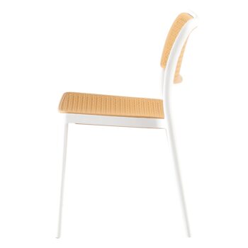 Záhradná stolička…