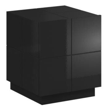 Nočný stolík Reja od značky CAMA MEBLE je moderným doplnkom do každej spálne. Tento produkt sa dodáva v demonte, ale jeho montáž je jednoduchá a rýchla. Stolík je vyrobený z aglomerovaného materiálu - laminovanej DTD, ktorý je známy svojou odolnosťou a dlhou životnosťou.