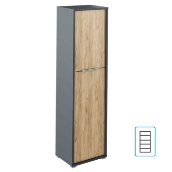 S policovou skriňou RIOMA NEW TYP 08 nikdy nebudete mať núdzu o úložný priestor. Jej rozmery sú (ŠxHxV): 50x38x182,6 cm. Vo vnútri sa nachádzajú štyri police. Zhotovená je z kvalitnej laminovanej DTD (drevotriesková doska) o hrúbke predných dosiek 16 mm a korpusu 22 mm, v nadčasovom farebnom…