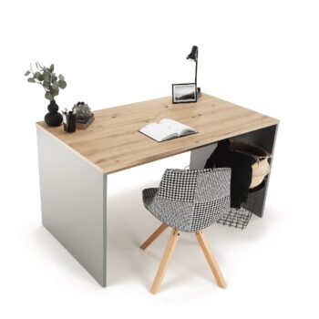 S písacím stolom RIOMA NEW TYP 11 Vám pôjde práca od ruky. Jeho rozmery sú (ŠxHxV): 140x80x76 cm, poskytuje teda dostatok pracovnej plochy. Zhotovený je z kvalitnej laminovanej DTD (drevotriesková doska) o hrúbke korpusu 22 mm, v nadčasovom farebnom prevedení grafit / dub artisan. Stôl je dodávaný…
