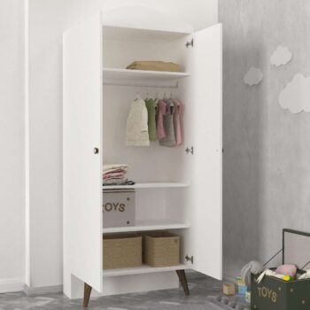 Šatníková skriňa ROLA 2DŠtýlová a praktická šatníková skriňa ROLA 2D je ideálnym doplnkom pre detskú izbu i spálňu. Tento vysoký a úzky kus nábytku je vyrobený z kvalitného materiálu LTD, čo zaisťuje jeho dlhú životnosť a moderný vzhľad.Rozmer: 90 x 214.7 x 89 cmMateriál: LTDFarba: BielaVybavenie: 1 šatníková tyč a 3 policeŠtýl: ŠkandinávskyVzhľad: Vysoká a úzkaTvar: ObdĺžnikovýPočet dverí: 2Počet políc: 3Hrúbka materiálu: 18 mmDodatočné informácie: Dodávame v demonteŠatníková skriňa ROLA 2D vyniká svojim škandinávskym dizajnom v bielej farbe, ktorý dodá každému interiéru svieži a moderný vzhľad. Praktické vnútorné usporiadanie s jednou šatníkovou tyčou a tromi policami ponúka dostatok úložného priestoru pre vaše oblečenie a ďalšie predmety.Neváhajte a kúpte si šatníkovú skriňu ROLA 2D ešte dnes. Tento štýlový a funkčný kus nábytku pridá vašej detskej izbe alebo spálni eleganciu a praktickosť v jednom!