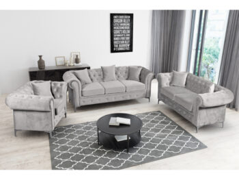 Rozkladacia dvojsedačka Romano v elegantnej svetlosivej farbe je ideálnym riešením pre moderné interiéry, kde sa kladie dôraz na funkčnosť a štýl. Táto dvojsedačka od značky KONDELA ponúka nielen pohodlné sedenie, ale aj praktickú rozkladaciu funkciu, ktorá umožňuje jednoduché premenenie na…