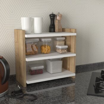 Moderný a minimalistický regál RUN bude Vašim praktickým pomocníkom. Skvele zapadne do každého interiéru a je ideálny na vystavenie kníh, dekorácii, či kvetov. Vďaka malým rozmerom ho môžete umiestniť kdekoľvek v miestnosti.Farebné prevedenie: sapphire / biela matnáMateriál: 18 mm LTD hranené PVC páskouRozmery: š 44 x v 40 x h 17 cm.Dodávame v demonte.
