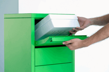 Radius design cologne Schránka na listy RADIUS DESIGN (LETTERMANN standing ovation 2 green 601B) zelená