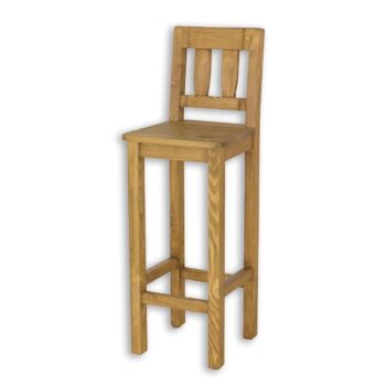 Barová stolička Rustik KT708 je vyrobená z masívneho borovicového dreva. Táto ergonomická a stabilná stolička je vypracovaná tak, aby užívateľovi poskytla čo najvyšší komfort. Výborne sa hodí do kuchynských kútov vybavených vysokým pultom oddeľujúcim priestor medzi kuchyňou a obývačkou.Nábytok je pokrytý prírodným včelím voskom, ktorý vytvára ochrannú vrstvu proti vlhkosti, a zároveň sa stará o drevo. Vďaka ošetreniu voskovaním dokážeme zvýrazniť prirodzenú štruktúru dreva a prehĺbiť jeho prirodzenú farbu. Včelí vosk je prírodný produkt, voskovaný nábytok tak získava antistatické vlastnosti – menej sa na jeho povrchu usádza prach. Ďalšou výhodou voskovaného nábytku je jeho hodvábne hladký povrch a príjemná vôňa prírodného dreva.Rozmery: (ŠxVxH): 38 x 115 x 43 cm.Nábytok dodávame zložený. V našej ponuke nájdete ďalšie prvky krásneho sektoru Rustik, vďaka ktorému si zariadite pracovňu, obývačku, či spálňu v jedinečnom štýle.