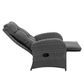 Užívajte si chvíle oddychu, pohody a relaxu vo dvojici so záhradným setom z umelého ratanu SALTON. Set je zložený z troch kusov a to z dvoch kresiel a jedného stola. Rozmer polohovateľného kresla je (ŠxHxV): 66x79x103 cm a rozmer stola je (ŠxHxV): 49x49x40 cm. Vytvorte si v záhrade, na terase či…