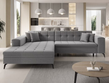 Súmerné prešívanie, jednoduchý dizajn, elegancia a vysoké štíhle nohy rohovej sedačky s rozkladom SAVIO L si Vás omotajú okolo prsta hneď na prvý pohľad. Sedačka sa stane praktickým pomocníkom, a elegantným doplnkom menšej, no kľudne aj tej väčšej obývačky. Farebné prevedenie tmavosivá je…