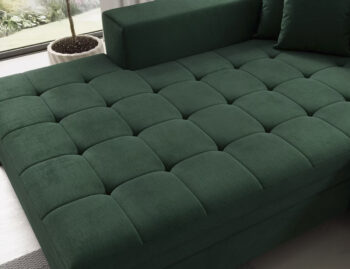 Súmerné prešívanie, jednoduchý dizajn, elegancia a vysoké štíhle nohy rohovej sedačky s rozkladom SAVIO L si Vás omotajú okolo prsta hneď na prvý pohľad. Sedačka sa stane praktickým pomocníkom, a elegantným doplnkom menšej, no kľudne aj tej väčšej obývačky. Farebné prevedenie tmavozelená je…