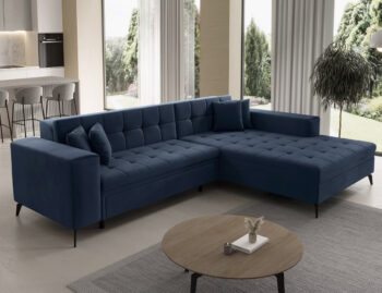 Súmerné prešívanie, jednoduchý dizajn, elegancia a vysoké štíhle nohy rohovej sedačky s rozkladom SAVIO P si Vás omotajú okolo prsta hneď na prvý pohľad. Sedačka sa stane praktickým pomocníkom, a elegantným doplnkom menšej, no kľudne aj tej väčšej obývačky. Farebné prevedenie tmavomodrá je…