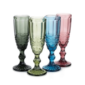 Pohár na šampanské Savoy Typ 4 je elegantným doplnkom pre každú príležitosť, či už ide o oslavu, romantickú večeru alebo len relaxačný večer doma. Tento set obsahuje štyri poháre s objemom 150 ml, ktoré sú vyrobené z kvalitného skla a ponúkajú moderný vzhľad v kombinácii farieb. Ich dizajn je…