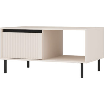 Obývací sektor SELESTA je v minimalistickom prevedení. Je spestrená dizajnom japonskej estetiky. Nábytok má elegantné vysoké nožičky, ktoré sú v čiernej farbe a sú vyrobené z kovu. Dodávajú nábytku ľahkosť. Výraznou dekoráciu nábytku sú drážkované čelá. Jednotlivé prvky SELESTA boli navrhnuté tak, aby každý prvok mohol byť použitý samostatne.Predná časť je vyrobená z kvalitného MDF materiálu v kombinácii s LTD o hrúbke 16 mm. Dosky sú nenáročné na údržbu. Korpus je vyrobený z LTD dosiek, s ABS hranami. Nožičky sú kovové, v čiernom prevedení. Farba: béžová pieskováRozmery:šírka: 100 cmvýška: 50 cmhĺbka: 60 cmvýška nožičiek 15 cm.Dodávame v demontovanom stave.