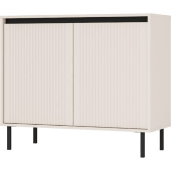 Obývací sektor SELESTA je v minimalistickom prevedení. Je spestrená dizajnom japonskej estetiky. Nábytok má elegantné vysoké nožičky, ktoré sú v čiernej farbe a sú vyrobené z kovu. Dodávajú nábytku ľahkosť. Výraznou dekoráciu nábytku sú drážkované čelá. Jednotlivé prvky SELESTA boli navrhnuté tak, aby každý prvok mohol byť použitý samostatne.Komoda je dvojdverová. Predná časť je vyrobená z kvalitného MDF materiálu v kombinácii s LTD o hrúbke 16 mm. Dosky sú nenáročné na údržbu. Korpus je vyrobený z LTD dosiek, s ABS hranami. Nožičky sú kovové, v čiernom prevedení. Farba: béžová pieskováRozmery:šírka: 100 cmvýška: 85 cmhĺbka: 40 cmvýška nožičiek 15 cm.Dodávame v demontovanom stave.